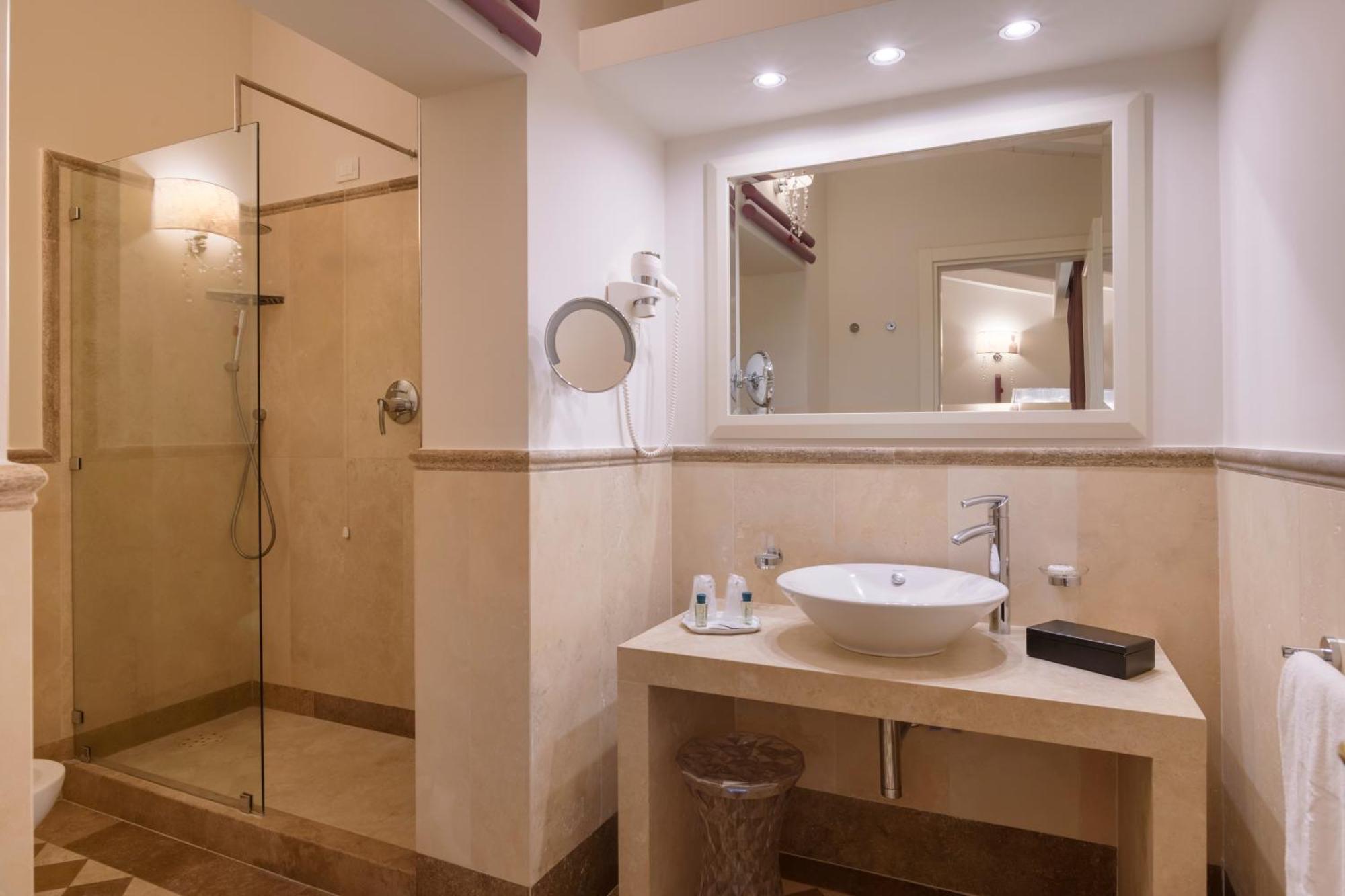 Hotel Armonia Pontedera Luaran gambar