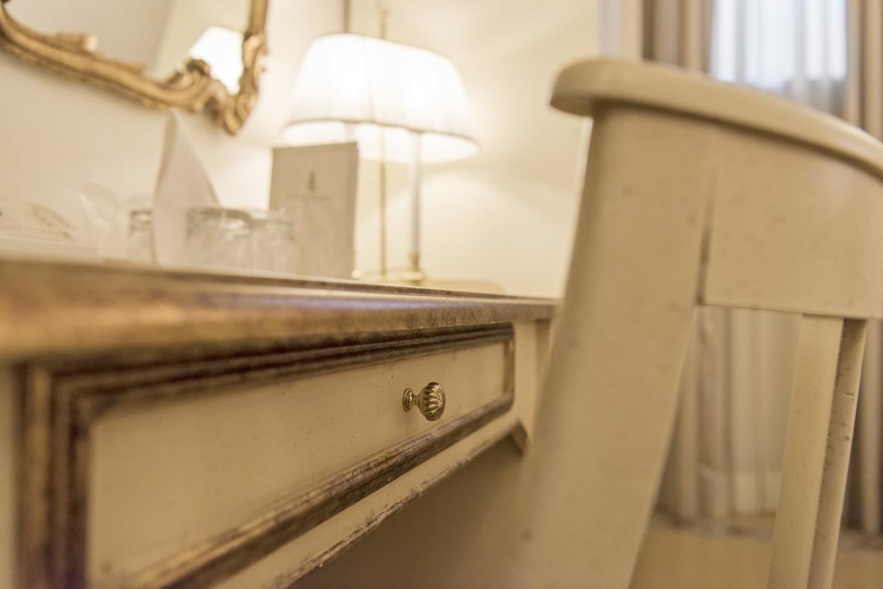 Hotel Armonia Pontedera Luaran gambar
