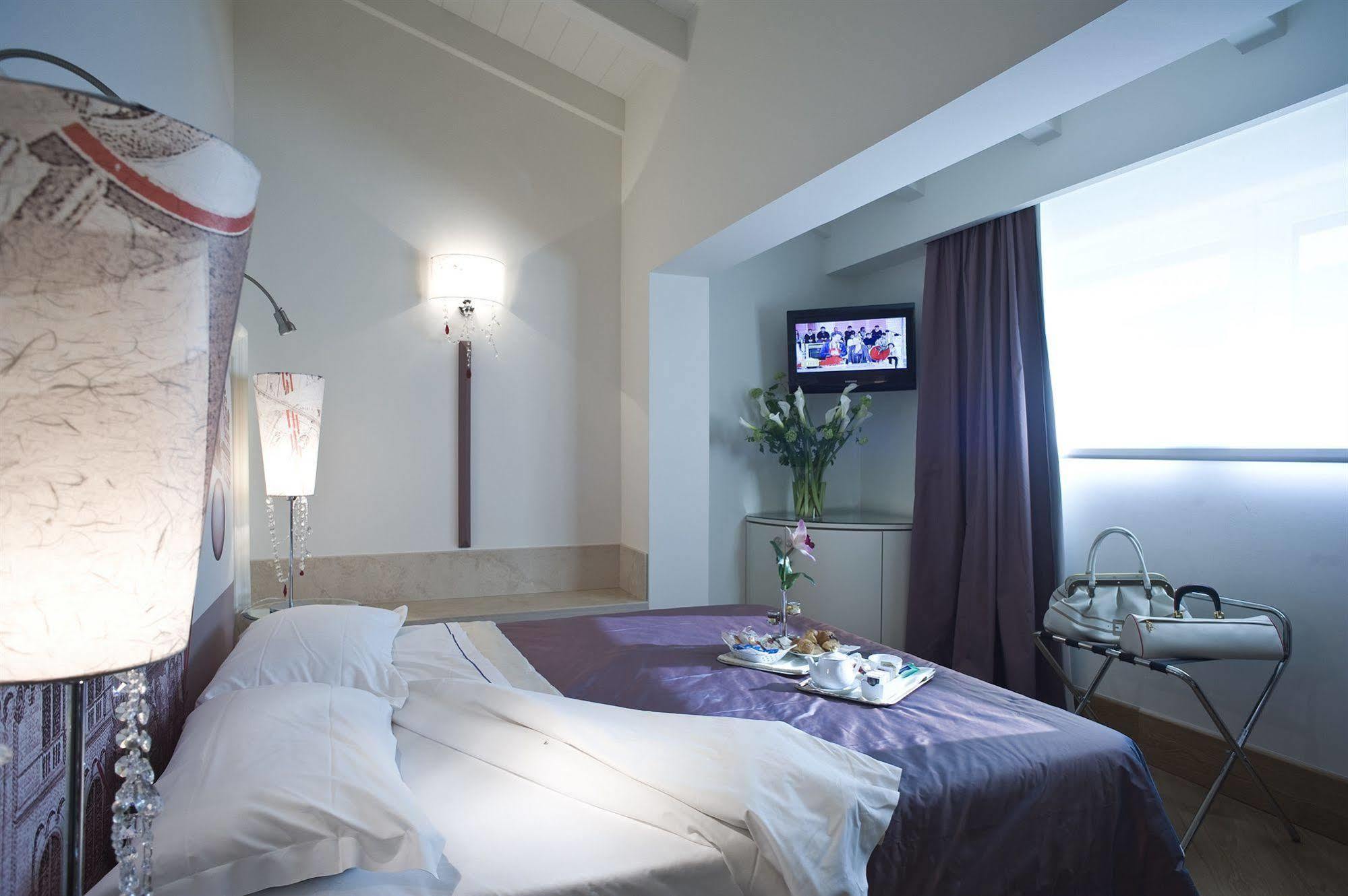 Hotel Armonia Pontedera Luaran gambar