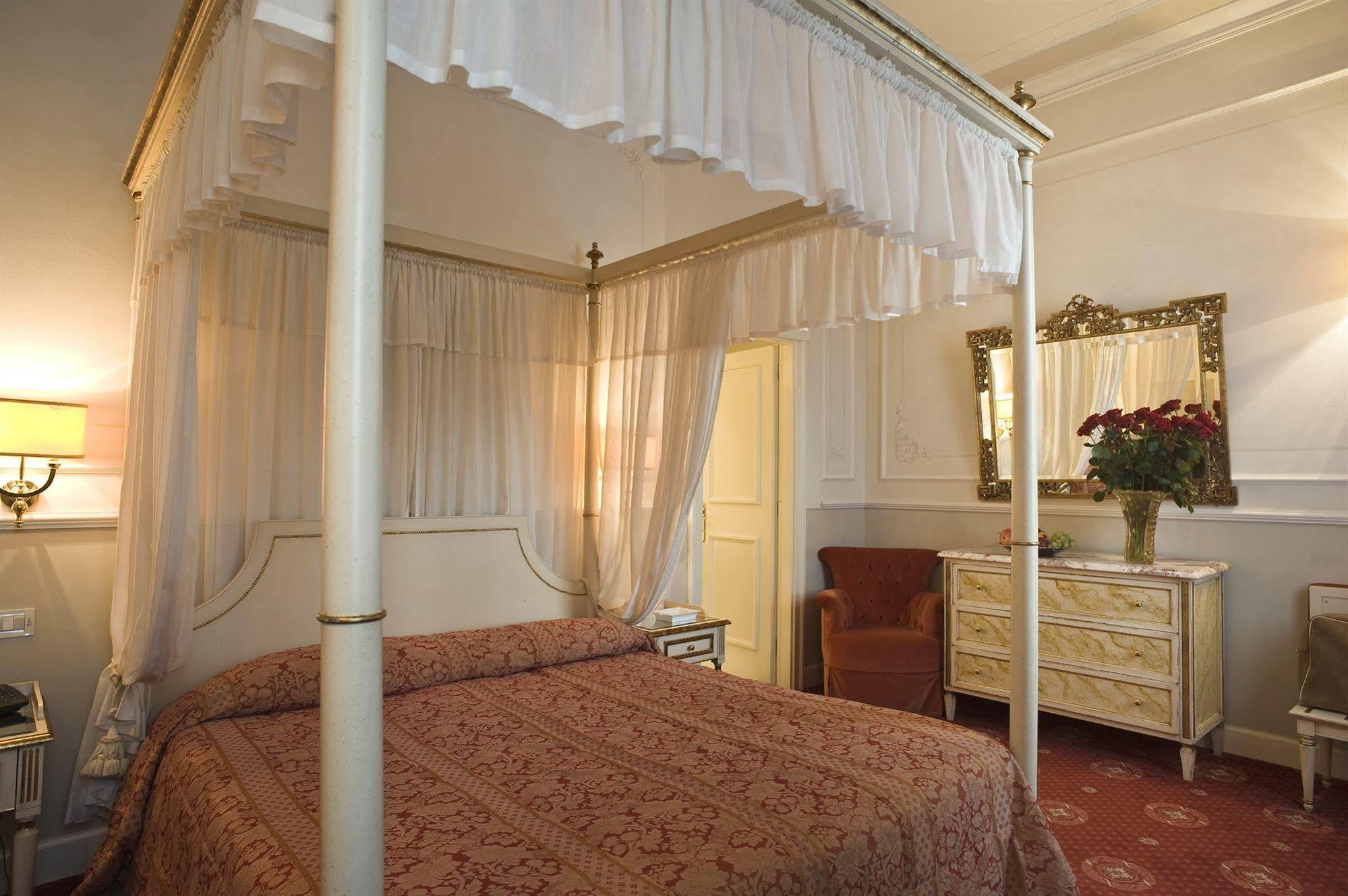 Hotel Armonia Pontedera Luaran gambar